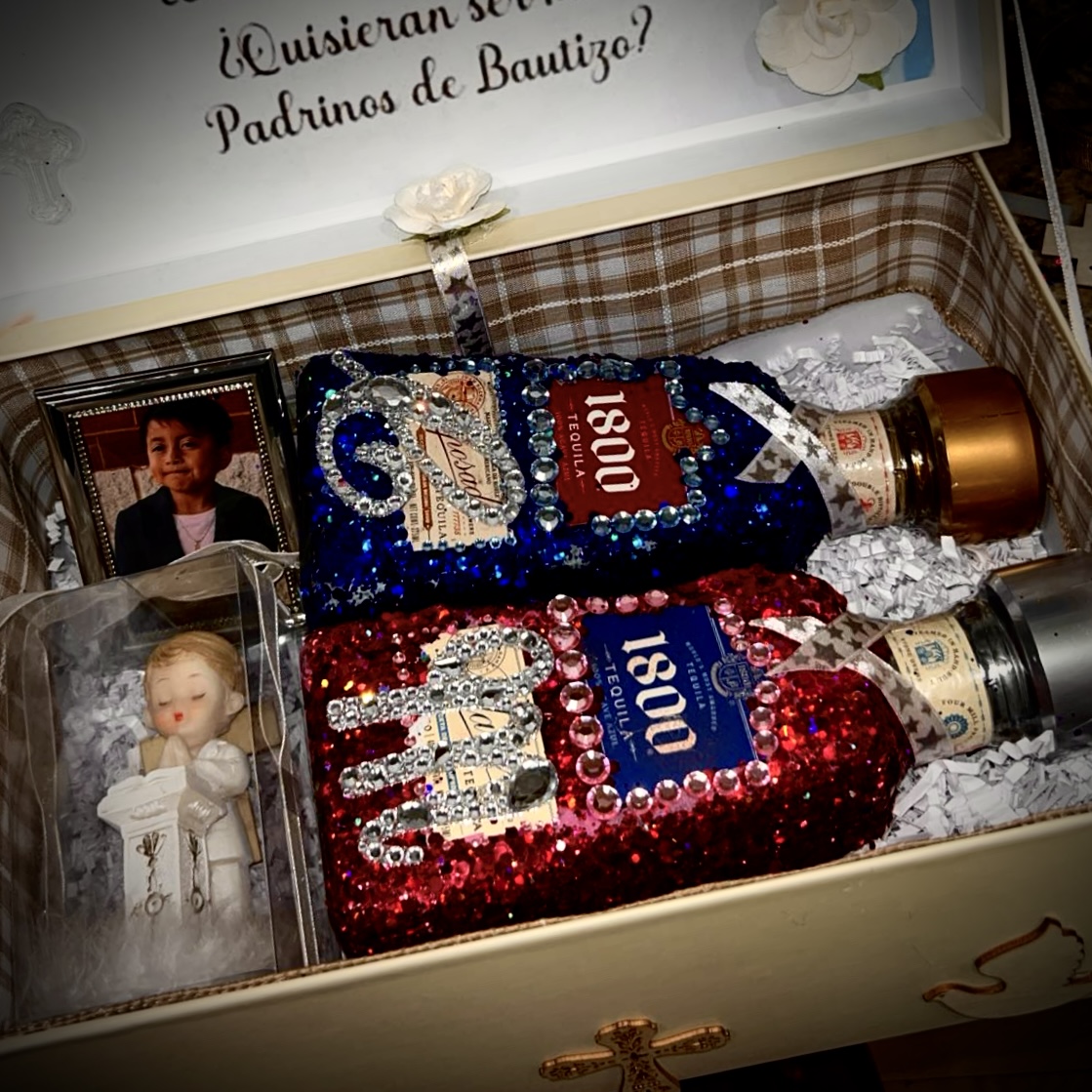 Custom padrinos de bautizo gift box
